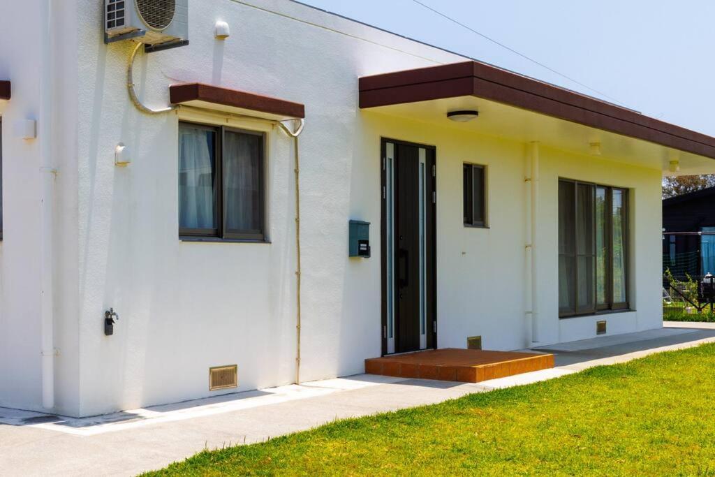 Bbq可能 庭付き一棟貸 ビーチまで3分 宇利島車で7分 最大8人 Luana House Villa Nago Exteriör bild